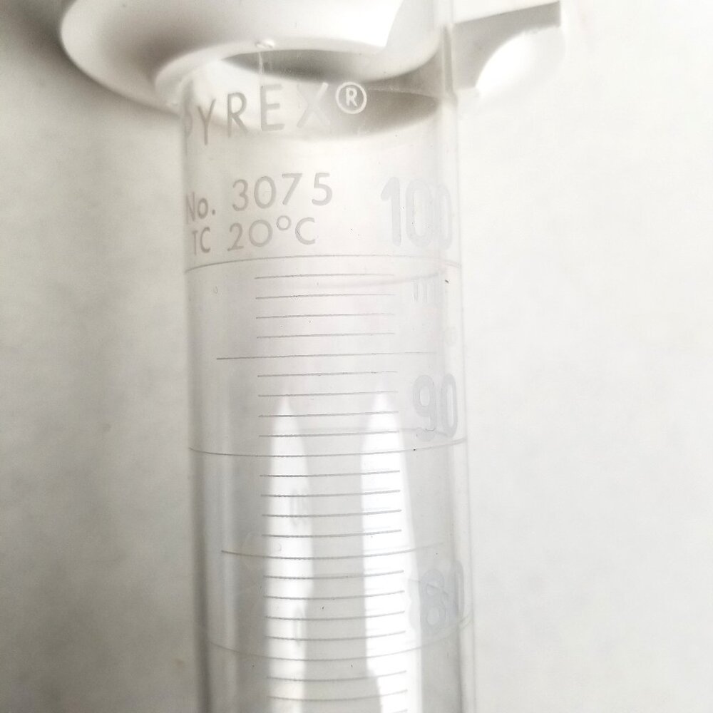 Pyrex 100mL Glass Graduated Cylinder Lab Measuring STEM Chemistry - Picture 4 of 9